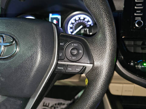 2024 Toyota Camry LE