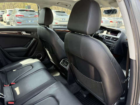 2012 Audi A4 2.0T quattro Prestige