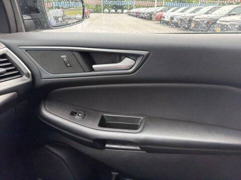 2024 Ford Edge SE