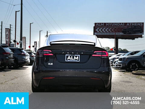 2023 Tesla Model X Standard Range