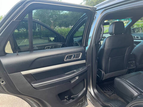 2016 Ford Explorer XLT