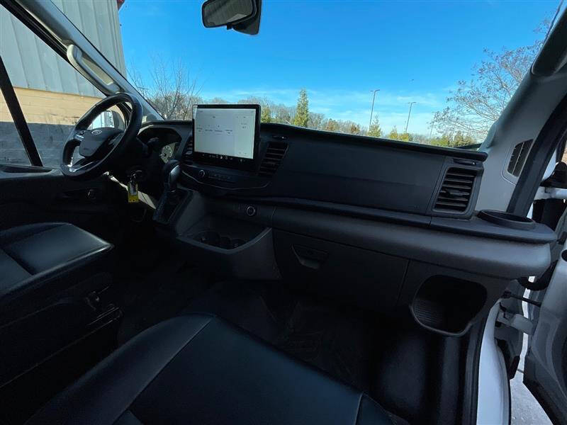 2022 Ford Transit 250