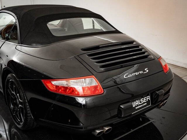 2005 Porsche 911 Carrera S