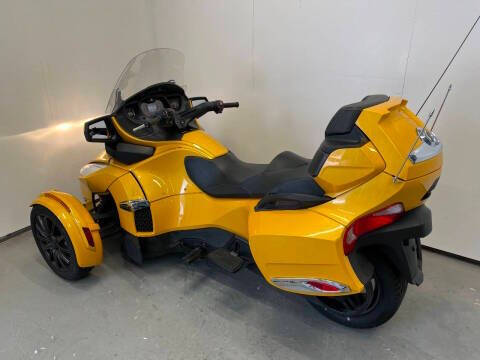 2013 Can-Am Spyder RT-S SM5