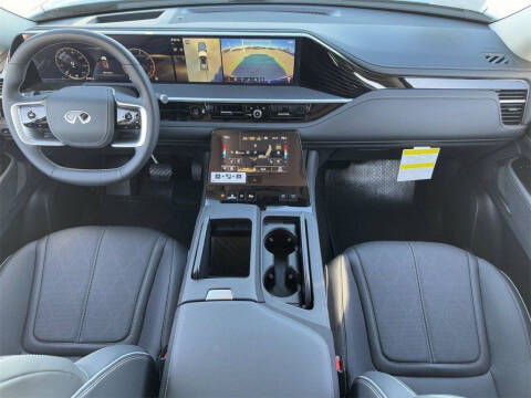 2025 Infiniti QX80 Sensory