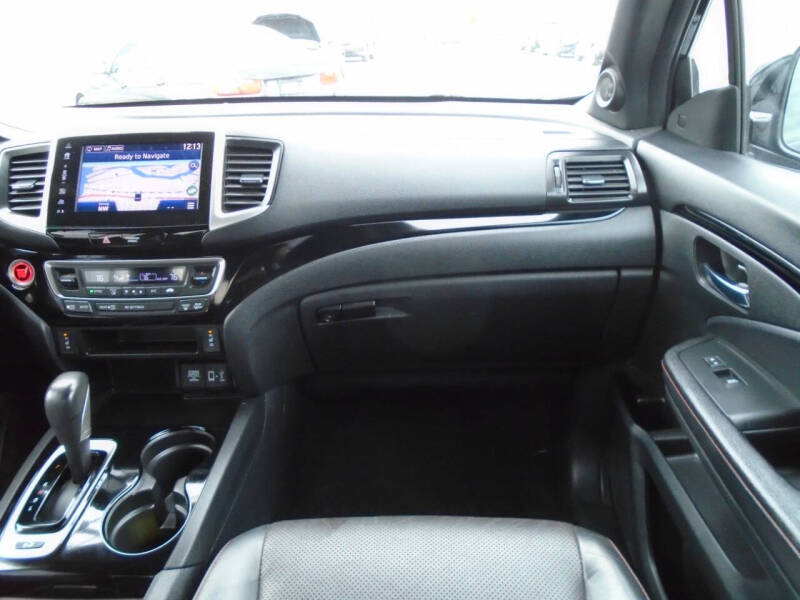 2018 Honda Ridgeline Black Edition