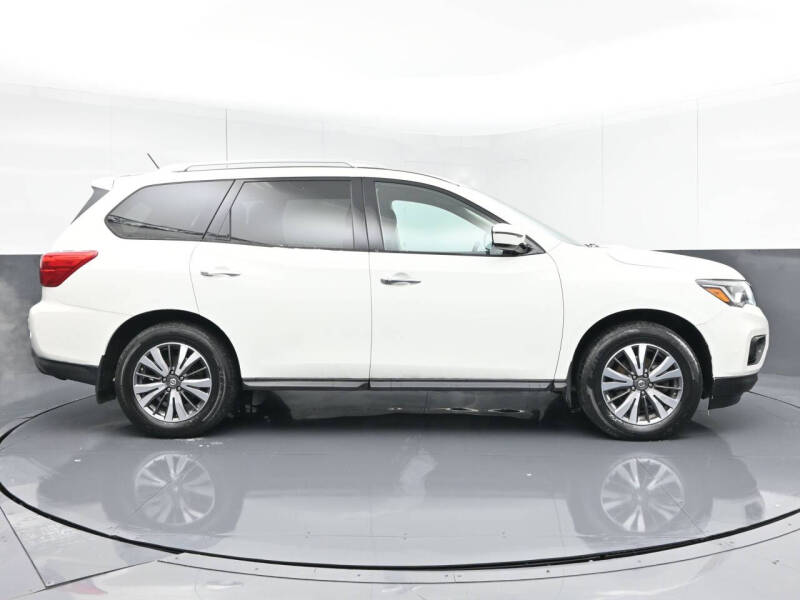 2017 Nissan Pathfinder
