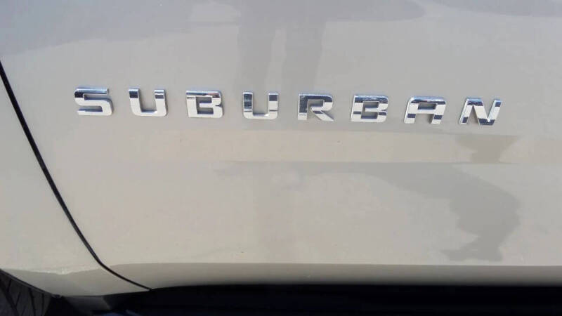 2017 Chevrolet Suburban LT