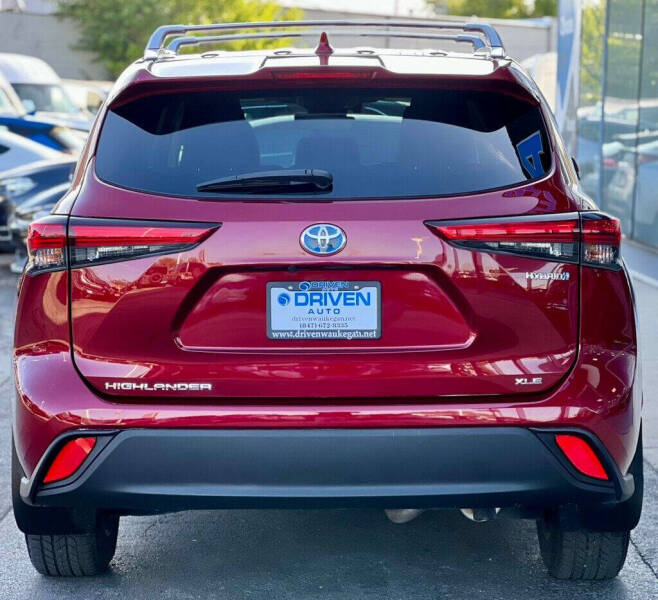 2021 Toyota Highlander Hybrid XLE