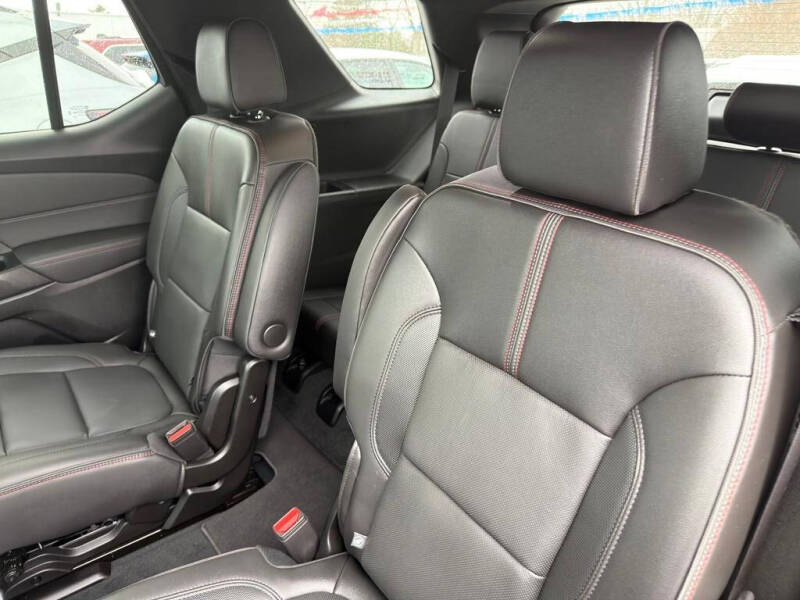 2023 Chevrolet Traverse RS