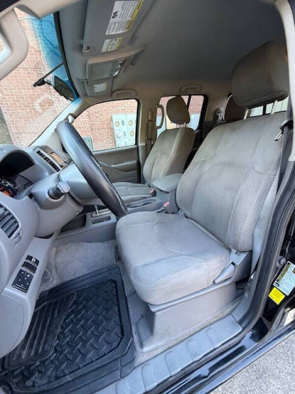 2016 Nissan Frontier SV