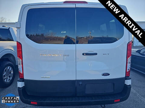 2023 Ford Transit 350 XLT