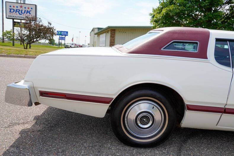 1976 Ford Thunderbird