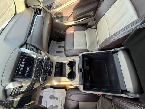 2017 Chevrolet Suburban LS