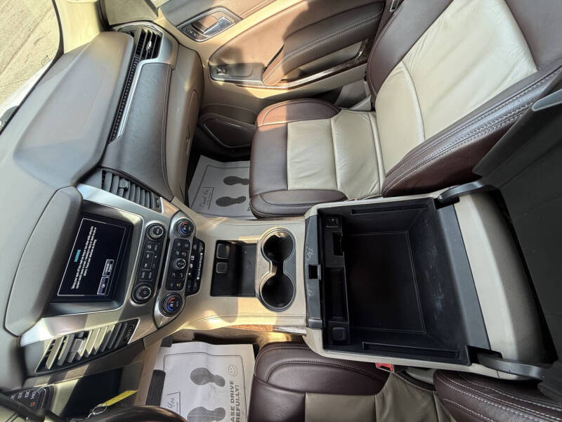 2017 Chevrolet Suburban LS