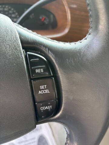 2003 Ford E-Series E-250 SD