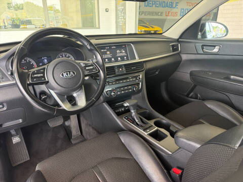 2019 Kia Optima S