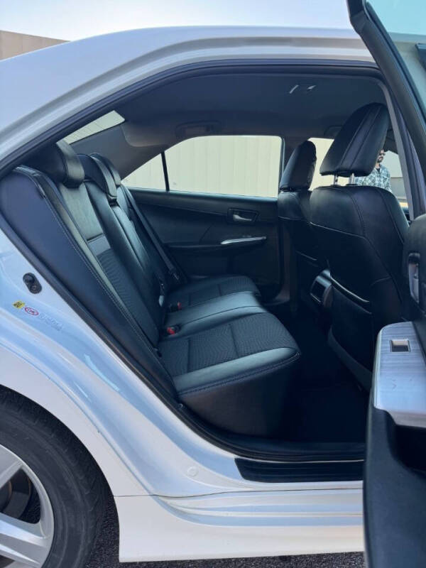 2014 Toyota Camry SE