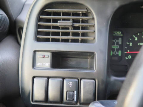 2002 Isuzu Trooper S