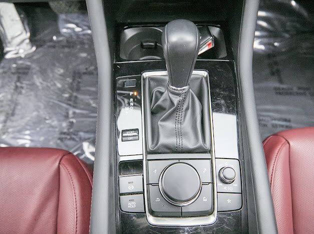 2025 Mazda Mazda3 Sedan 2.5 S Carbon Edition