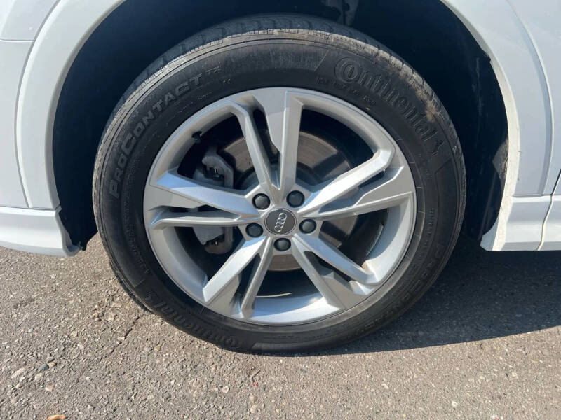 2020 Audi Q3 quattro S line Premium 45 TFSI