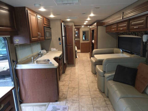 2018 Forest River Legacy SR 340
