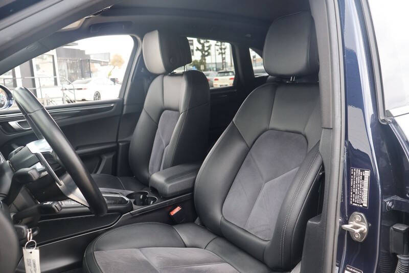 2018 Porsche Macan