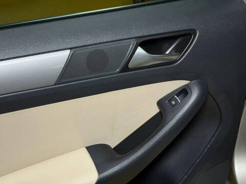 2016 Volkswagen Jetta