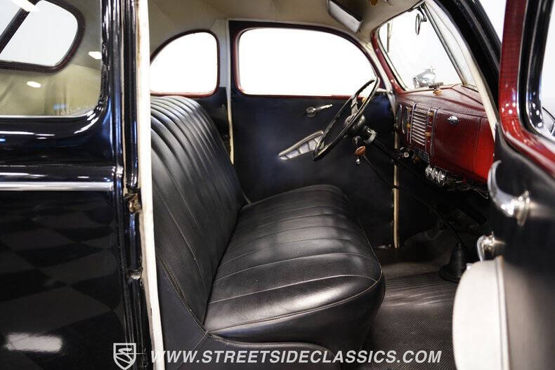 1939 Ford Deluxe