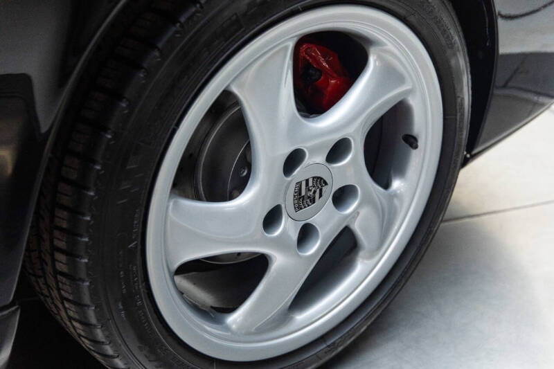 1991 Porsche 911 Carrera 2