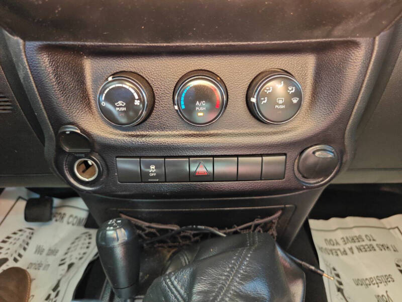2015 Jeep Wrangler Sport
