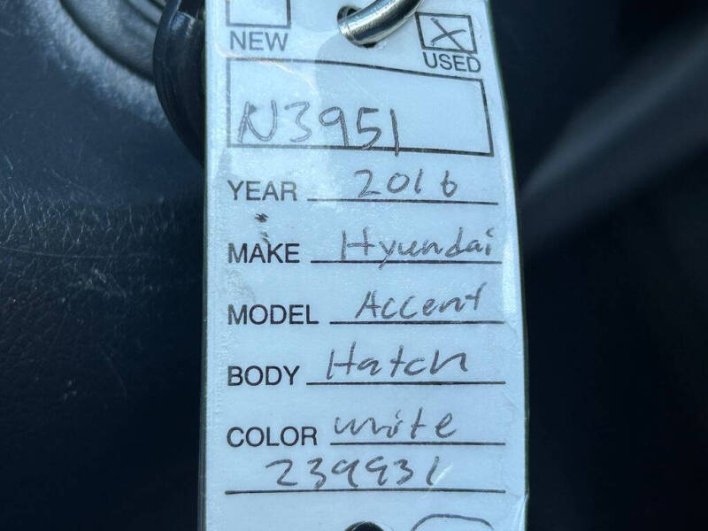 2016 Hyundai Accent SE