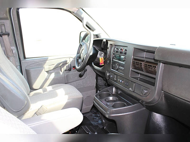 2019 Chevrolet Express 2500