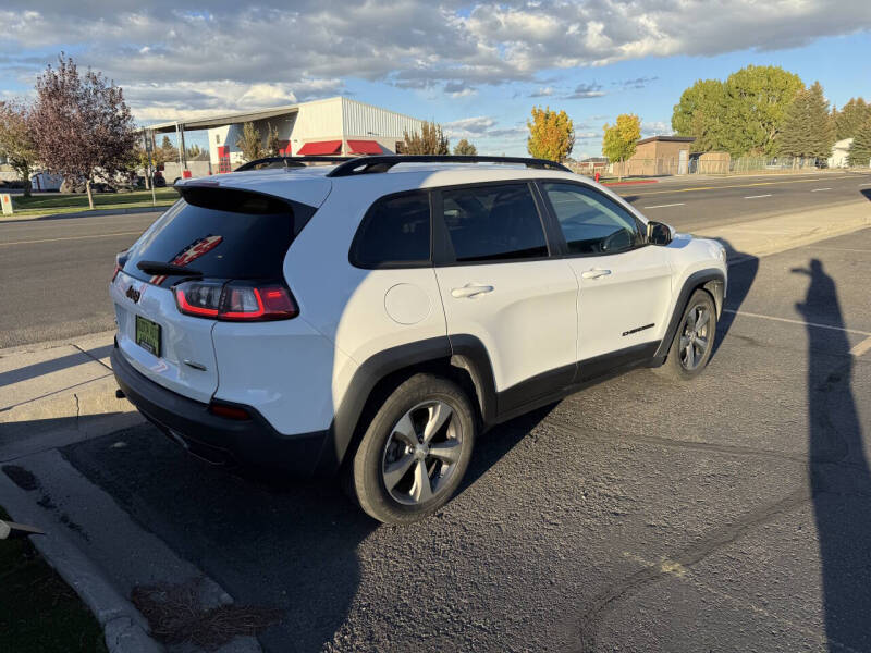 2020 Jeep Cherokee Latitude