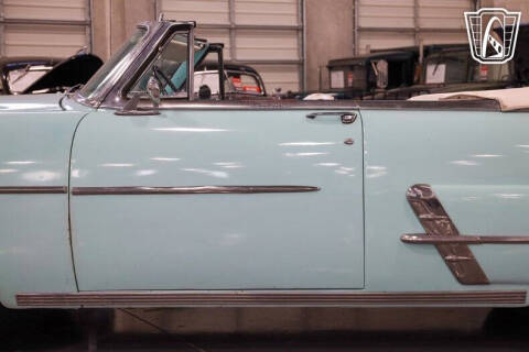 1953 Ford Crestline