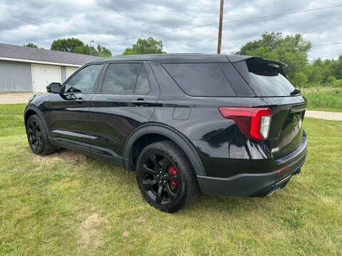 2022 Ford Explorer ST