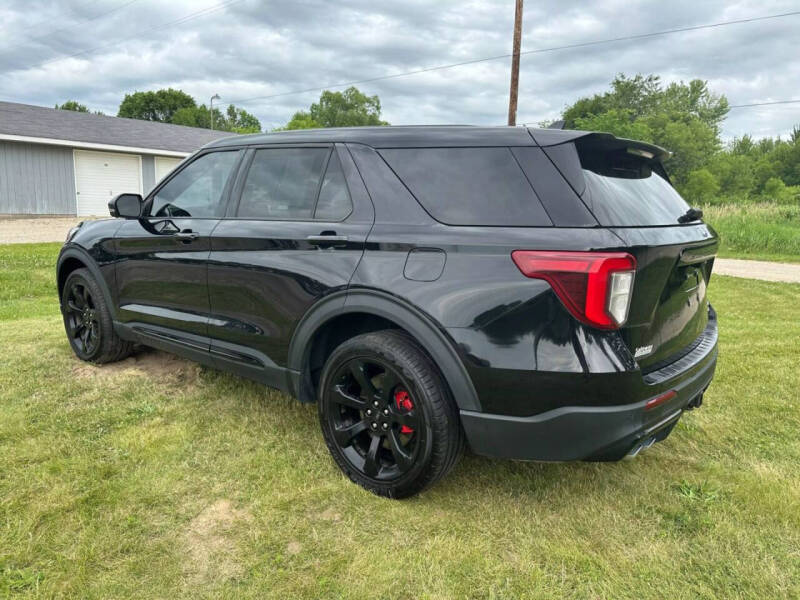 2022 Ford Explorer ST