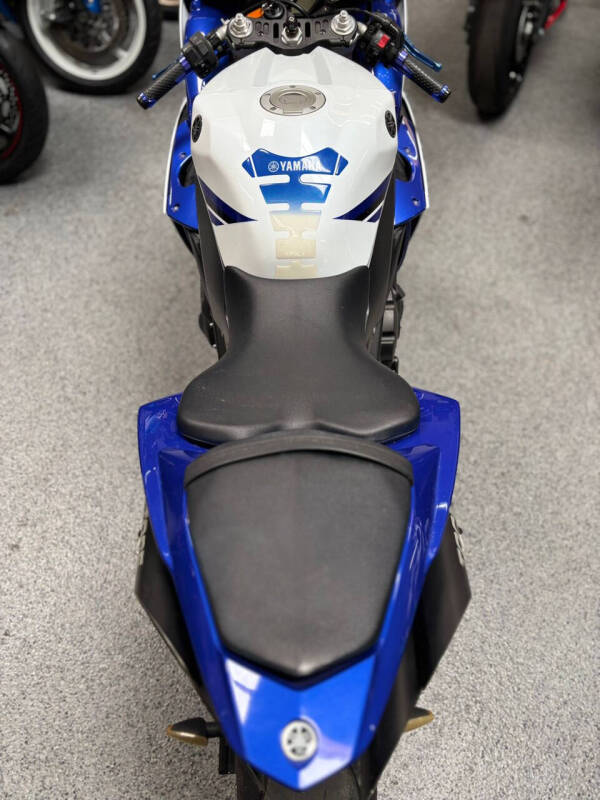 2014 Yamaha YZF-R1
