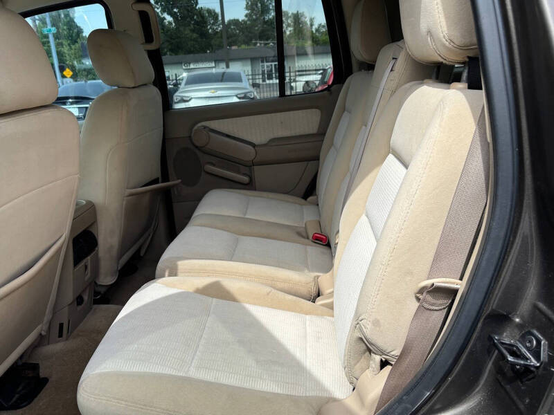 2008 Ford Explorer XLT