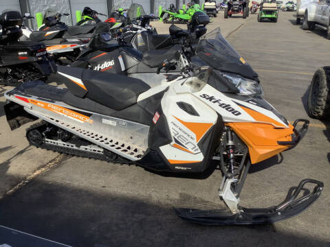 2019 Ski-Doo Renegade® Sport 600 ACE