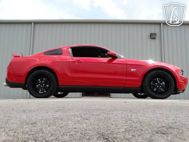2010 Ford Mustang