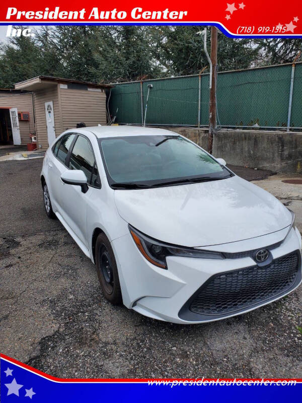 2021 Toyota Corolla LE's photo