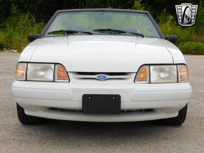 1990 Ford Mustang