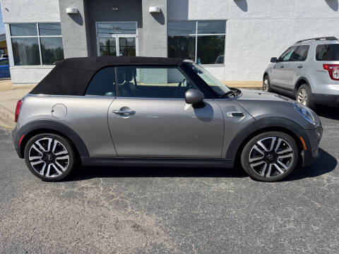 2019 MINI Convertible Cooper