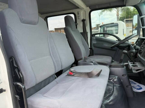 2020 Isuzu NPR-HD
