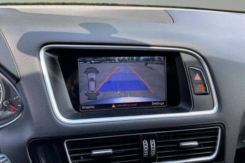 2017 Audi Q5 2.0T quattro Premium Plus