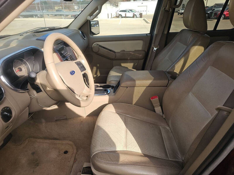 2010 Ford Explorer Limited