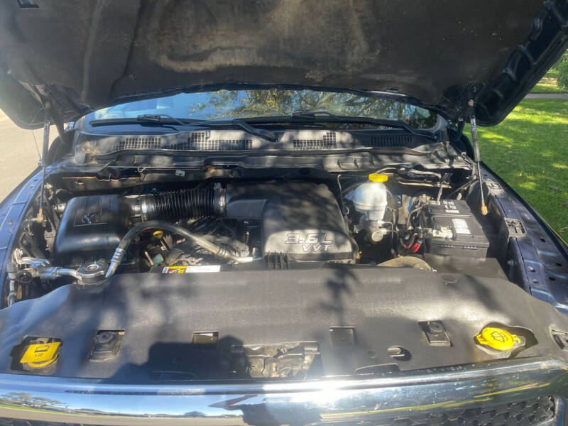 2021 RAM 1500 Classic SLT