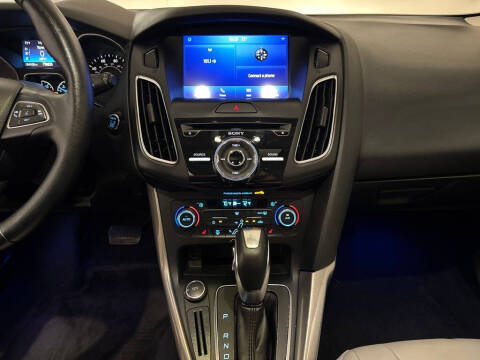 2016 Ford Focus Titanium