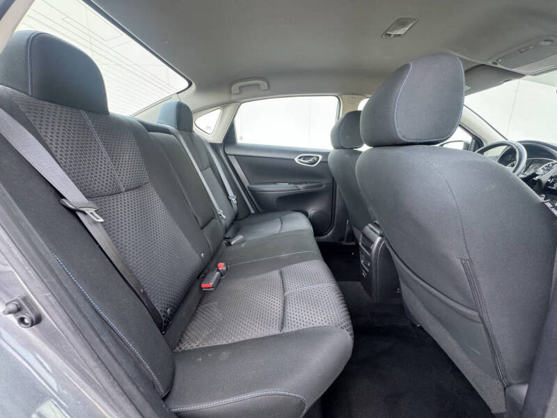 2019 Nissan Sentra SR